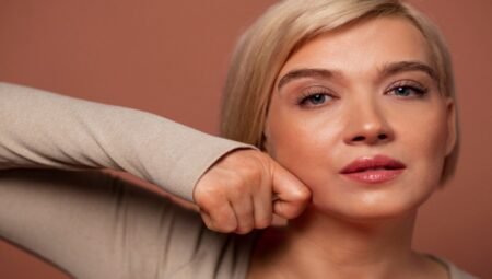 Yüz Kırışıklığına Ne İyi Gelir? Evde Uygulanabilecek 5 Yöntem